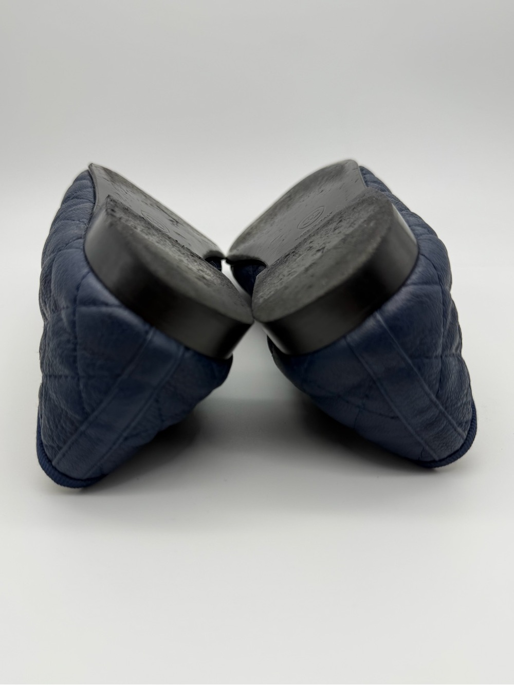 CHANEL Quilted Aged Calfskin Leather Flats - Picture 6 of 12